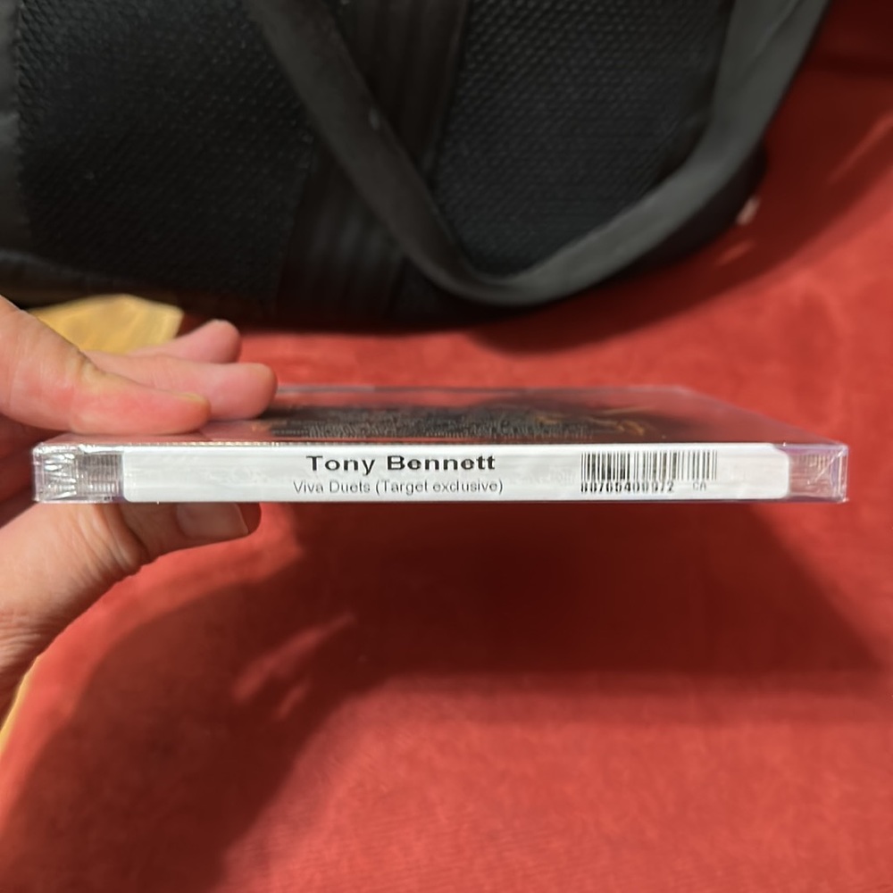 CD NEW Tony Bennett Viva Duets - Picture 6 of 6